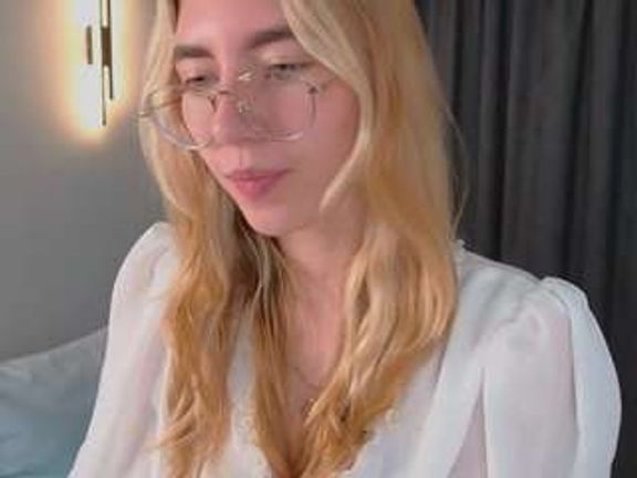 Tina-Brow