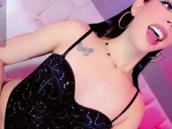 Naughty-sexy-girrl