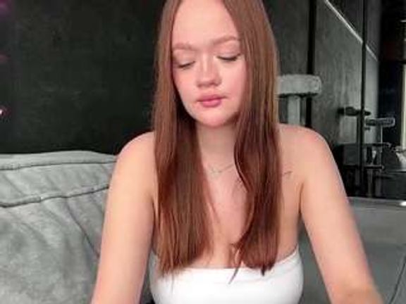 RachelBlinks