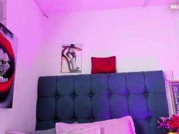 Samanta-pink