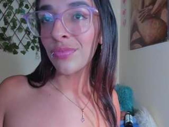 Anny Luna