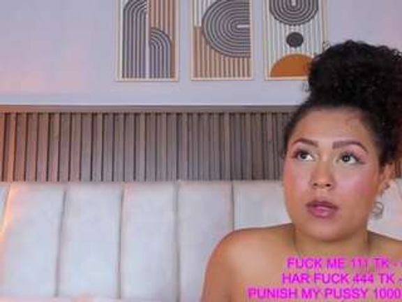 Ashleyy-23