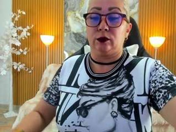 Danna38topless