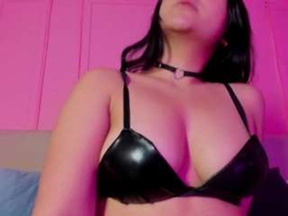 Spicy Emely