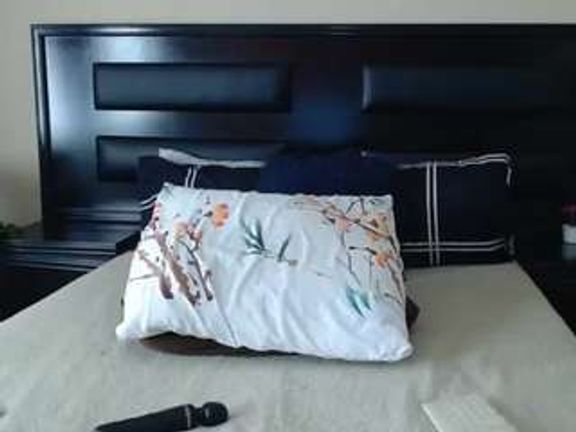 QueenNicky1