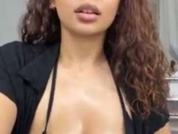 lightskinchick12