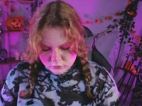 CassieRedKiss
