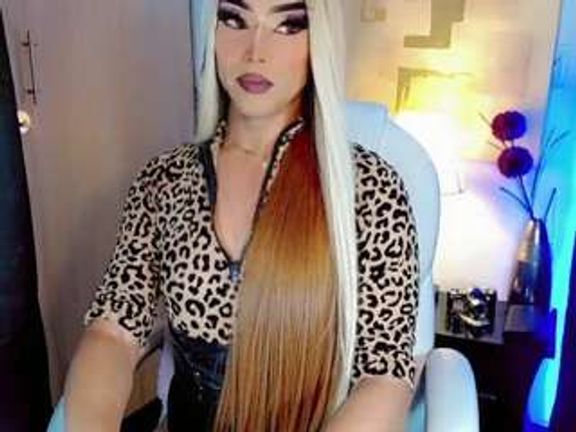 AnaiisVelvet