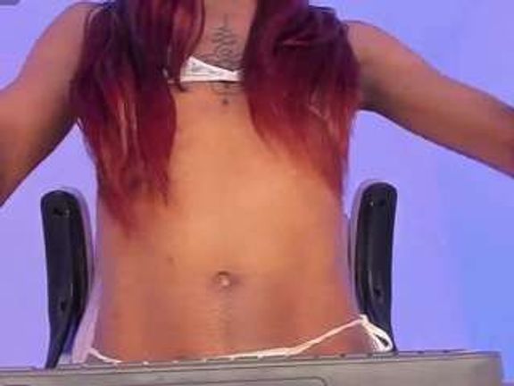 mia-royal