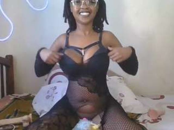 Talia_shylusty
