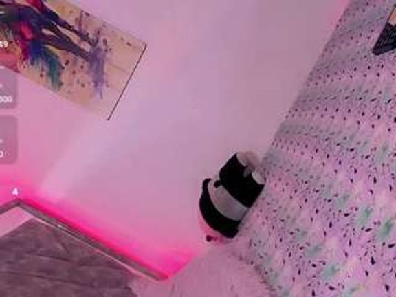 isabella-hot