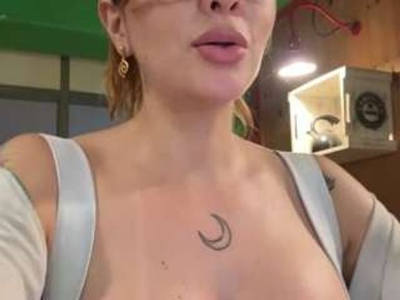 Selene Cano