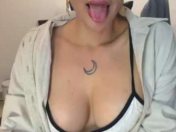 Selene Wild