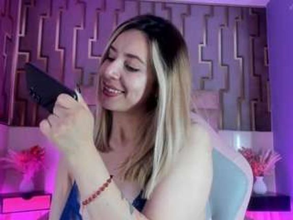samantha-dimou