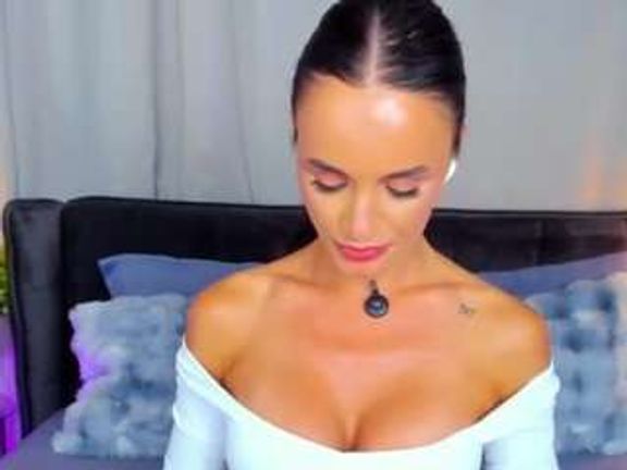 1CarlaWhite