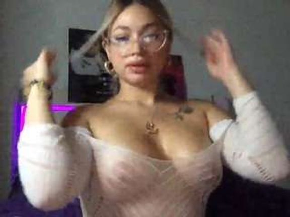 ella b