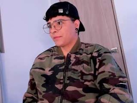 Yossef_Transboy