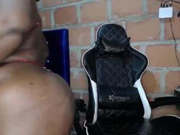 Alex-2-9114🍑