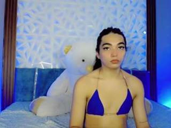 Mia-Alejandraa