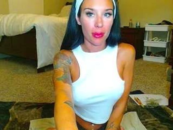 Tight Tiny MILF