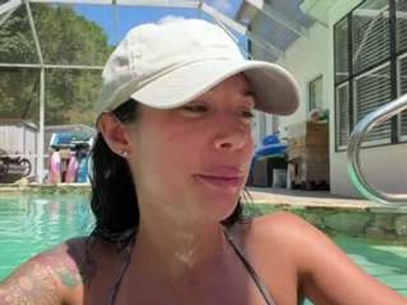 Tight Tiny MILF
