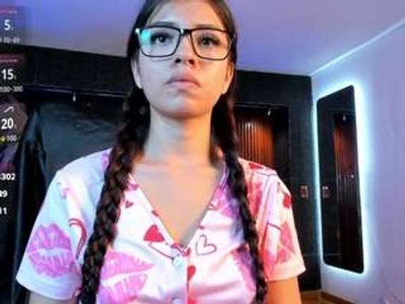 Emily-Loppez