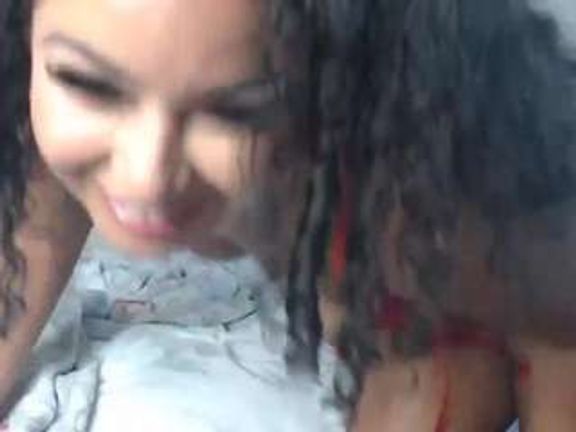 Lia L