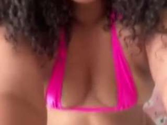Lia L