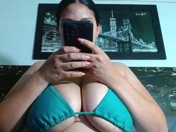 Natural Big Boobs
