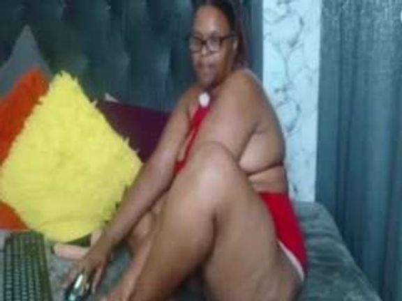 NickiAli