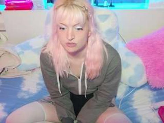 squeezypeach