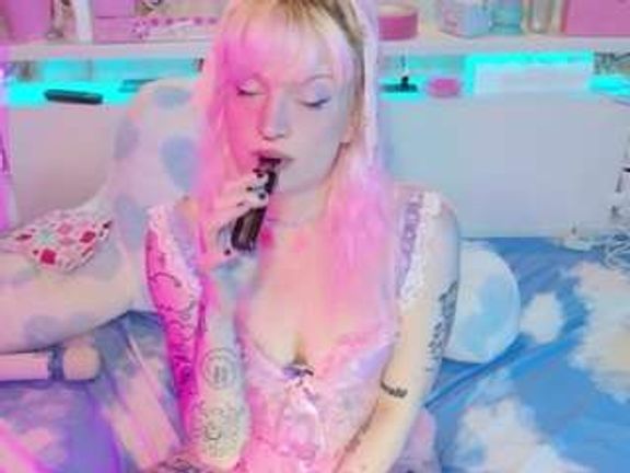 squeezypeach