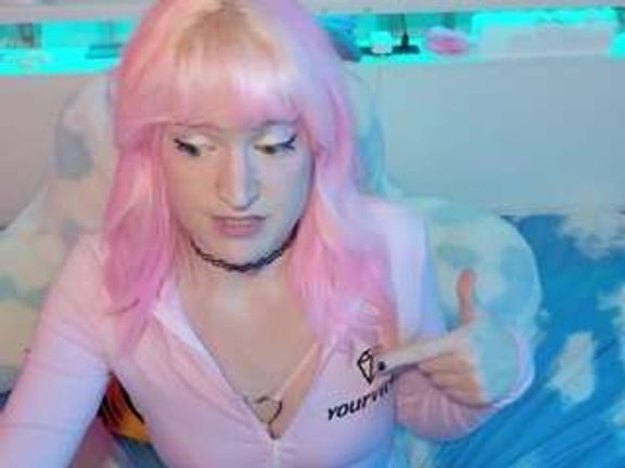 squeezypeach