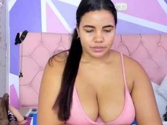 angie-bigass
