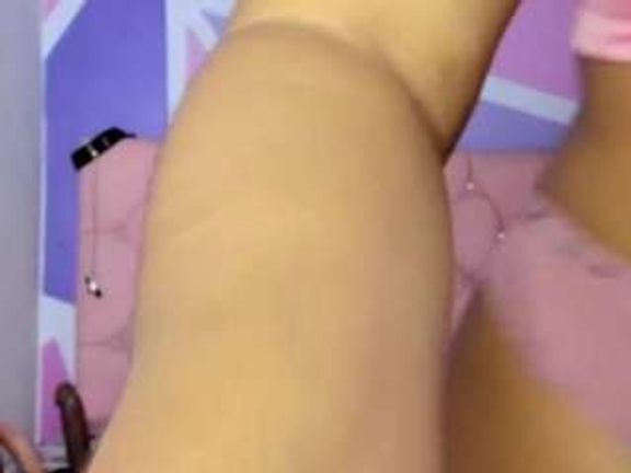 angie-bigass