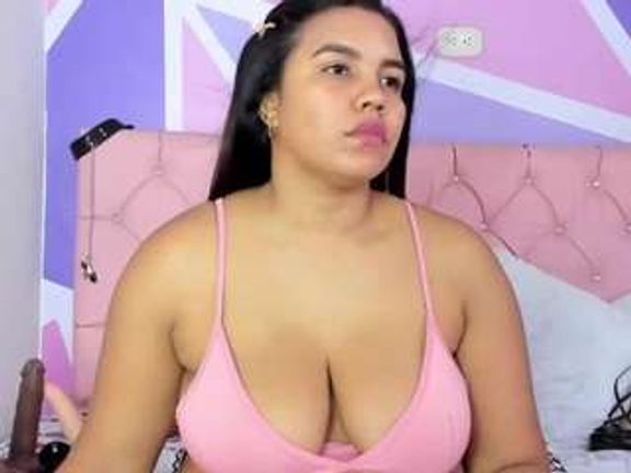 angie-bigass