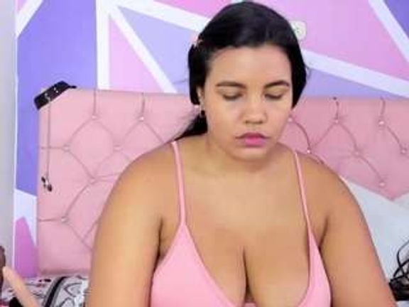 angie-bigass