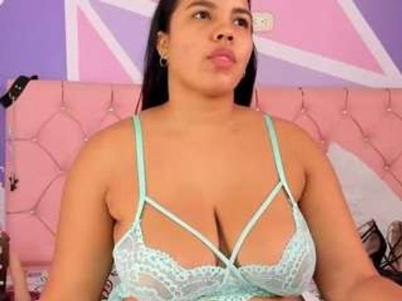 angie-bigass