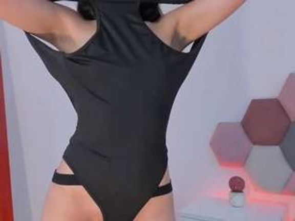 AnnieBluee