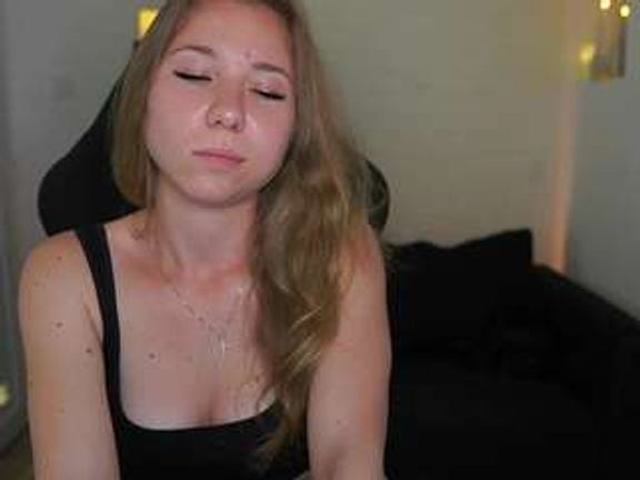VivienVance18