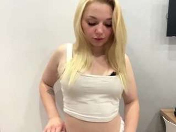 EvelynBomaster