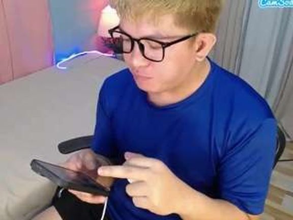 GorgeousAdamxx