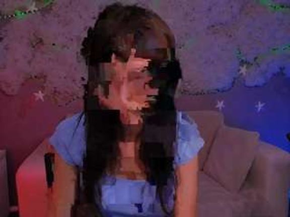 caroline-honeyy1