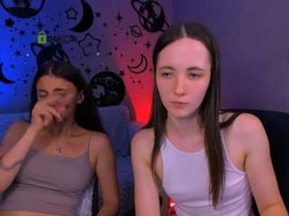 caroline-honeyy1