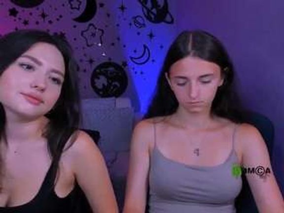 caroline-honeyy1