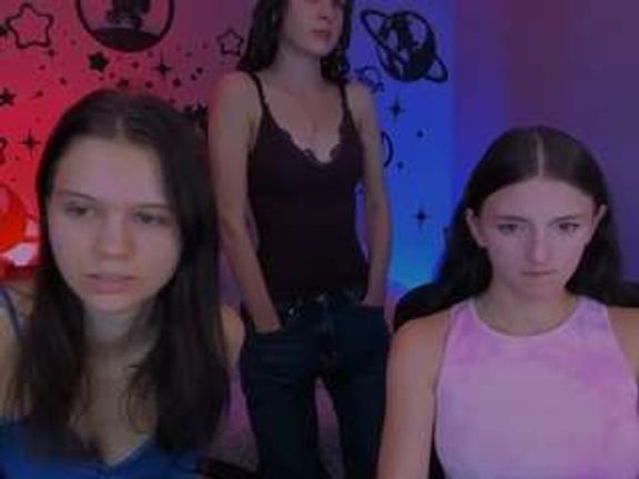 caroline-honeyy1
