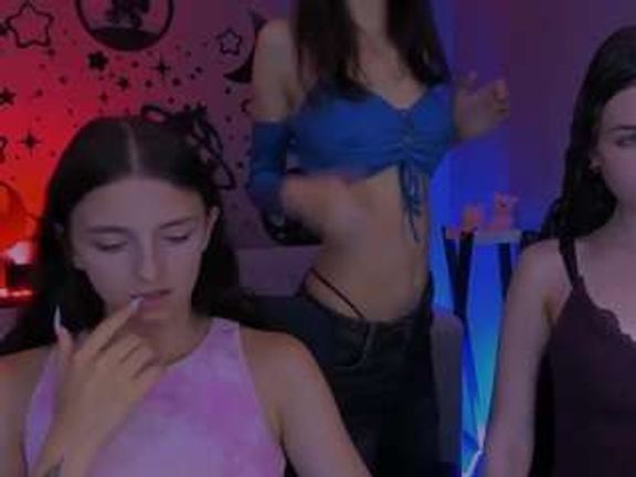 caroline-honeyy1