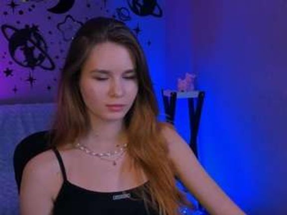 angie-foxy1