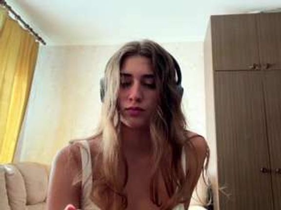 DanyelleTsuchiya