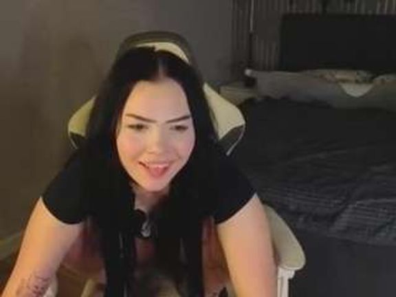 Nikki-doll